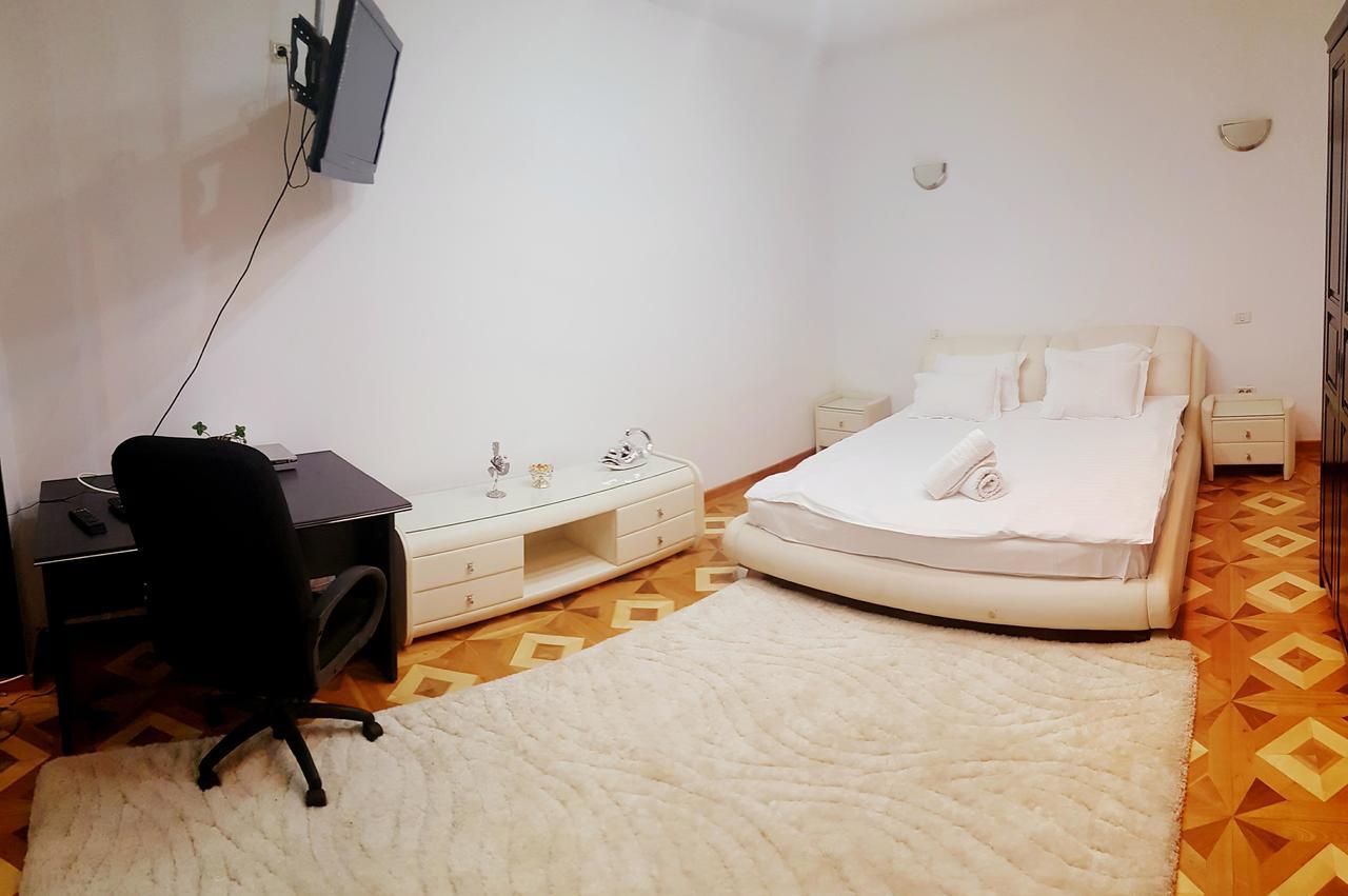 Grand Central Accomodation Sala Palatului بوخارست المظهر الخارجي الصورة