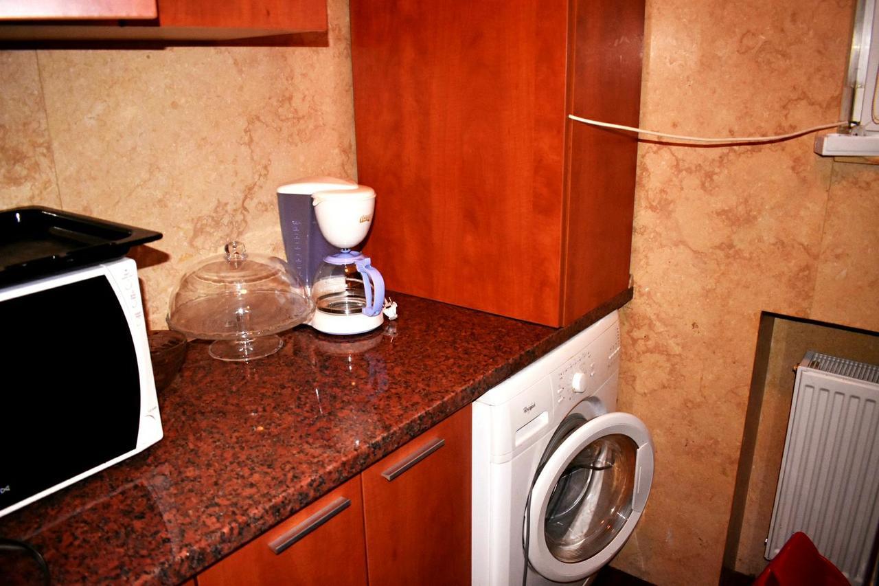 Grand Central Accomodation Sala Palatului بوخارست المظهر الخارجي الصورة